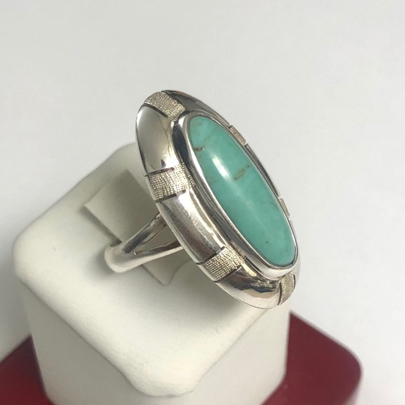 Sterling Silver Turquoise Ring Size 5 - Picture 2 of 5